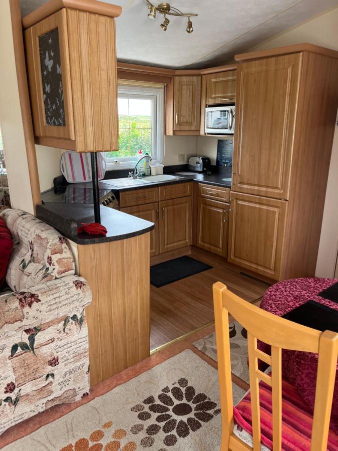 Seaside Chalet Villa Quilty Екстериор снимка